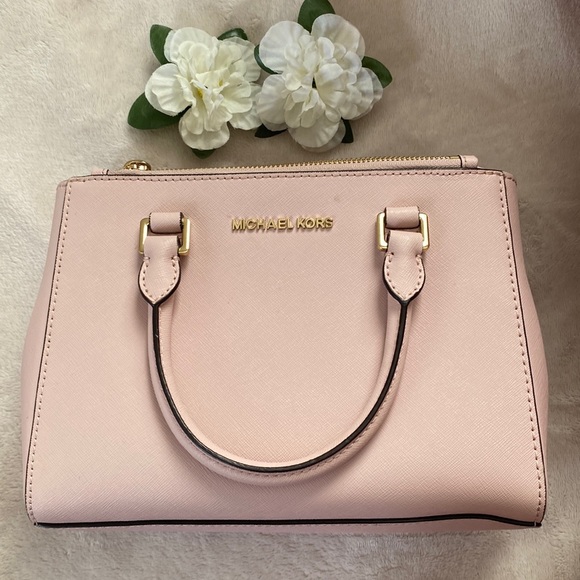 Michael Kors Handbags - Michael Kors, pink Crossbody Purse